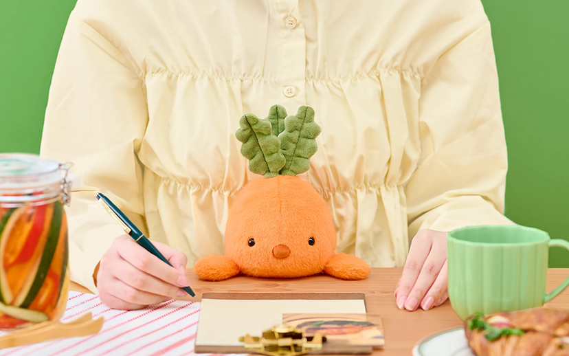 Posture Pal (L) Funbarus Carrot / Broccoli / Corn / Eggplant