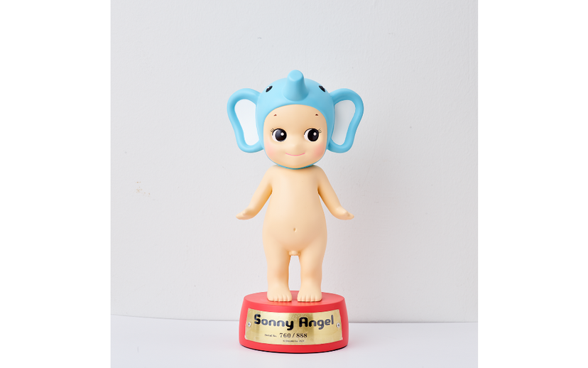 Sonny Angel Collector's Trophy Elephant/Blue