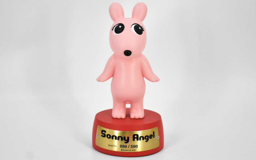 Robby Angel Collector's Trophy Pink